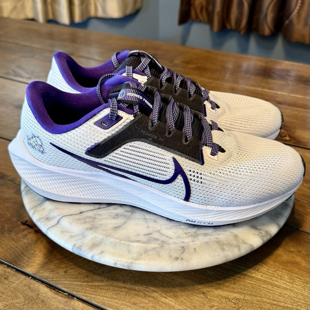 Nike Pegasus 40 Horned Frogs‎ White Purple DZ5961-100 Running Shoes 7.5 EU 40.5